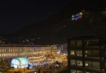 Staatsfeiertag: Gemeinsamer Moment um 22:00 Uhr verbindet das ganze Land