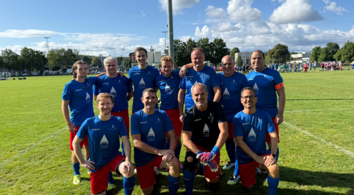 FC Landtag am 40. Eidgenössischen Parlamentarier-Fussballturnier