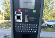 Manipulationen an Parkuhren, Einschleichdiebstahl und Auffahrunfall