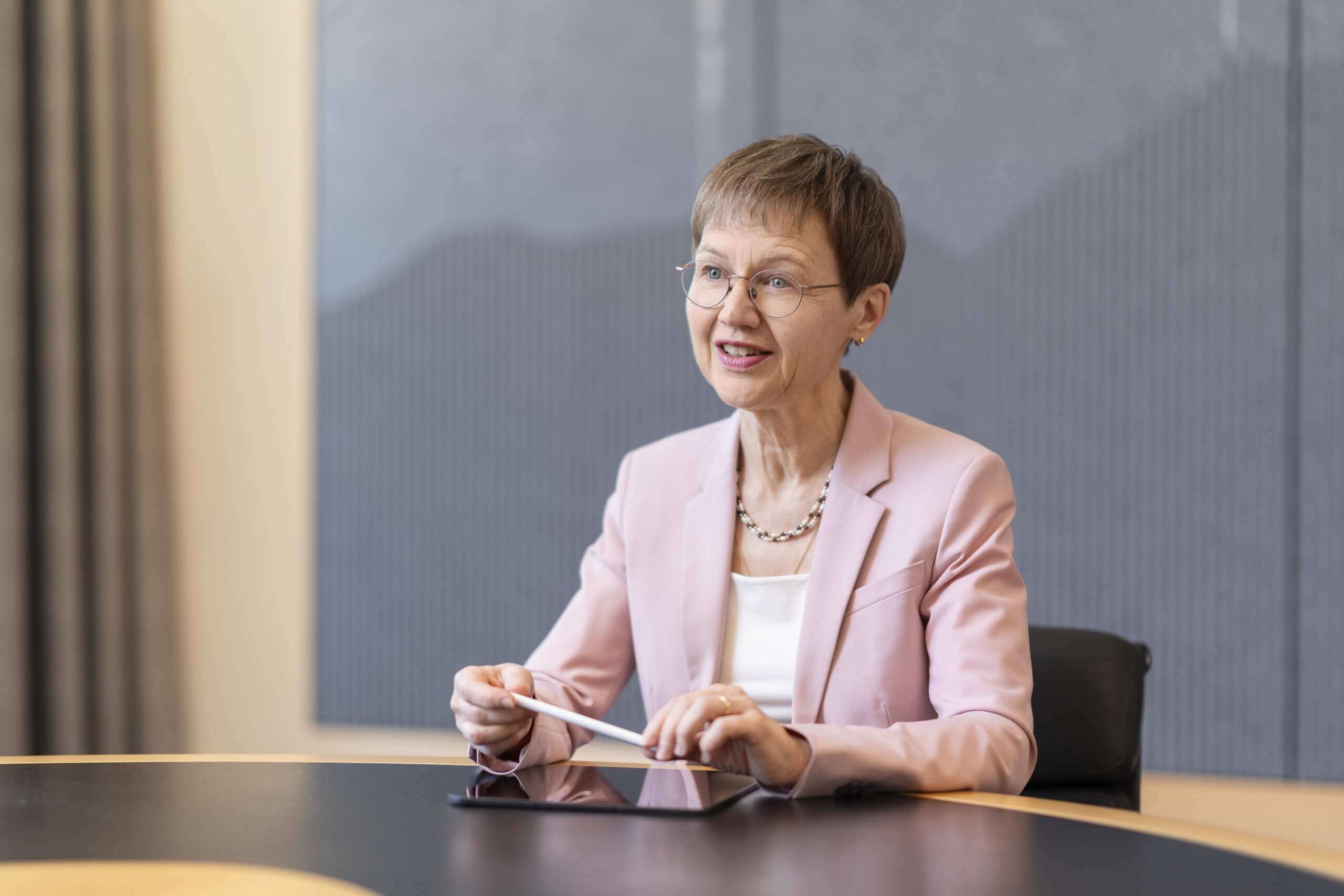 Regierungschefin Brigitte Haas
