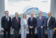 Liechtenstein Finance: Wirtschaftsminister Hubert Büchel und Präsident der OeNB am «Finance Talk» in Wien
