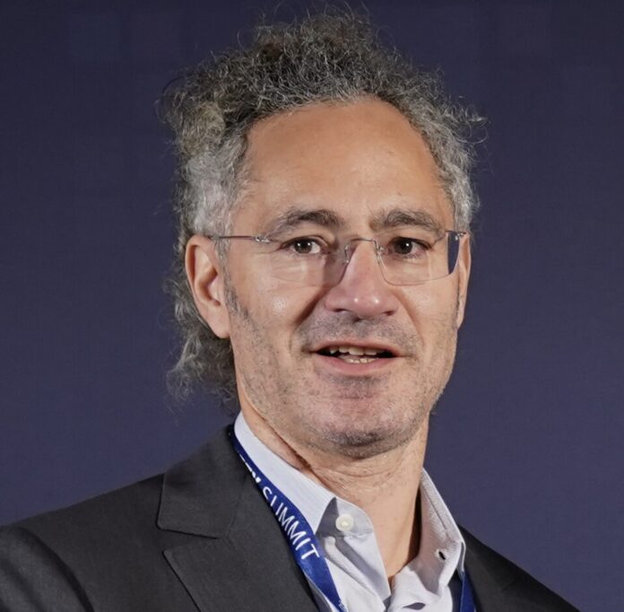 Alex_Karp_attends_AI_Summit_(53302457013)_(cropped)