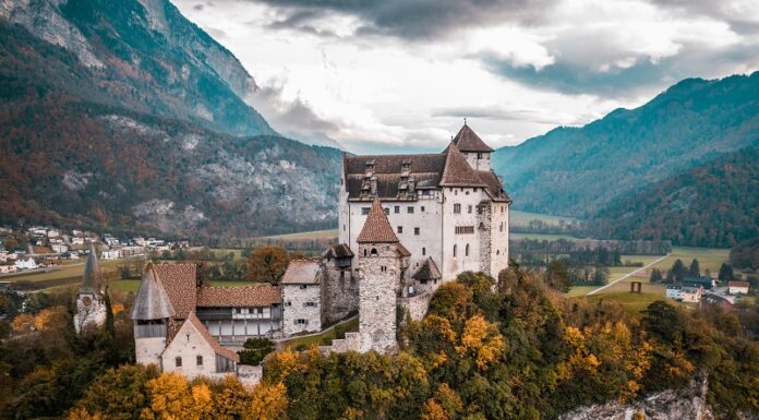 Segnung der Kapelle auf Burg Gutenberg am 13. September 2026