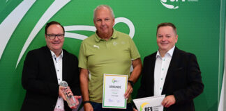 30 Jahre für den Ostschweizer Fussball: OFV würdigt Präsident Stephan Häuselmann