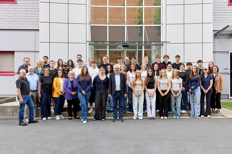 Gruppenfoto Jungbürgerfeier Schaan (002)