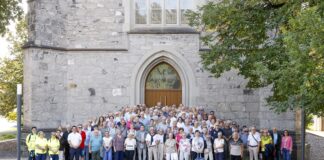 Ruggeller Seniorinnen und Senioren geniessen Ausflug an den Rheinfall
