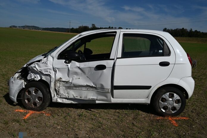 Schwarzenbach_Auto_1_D