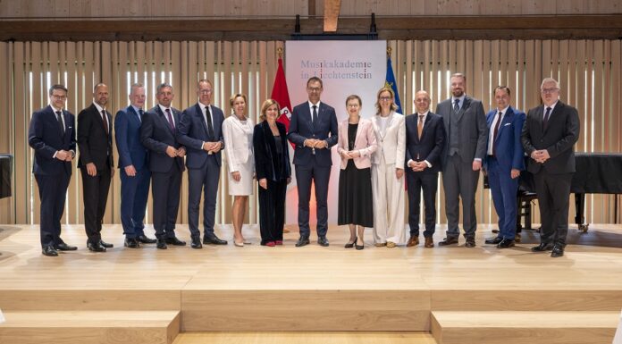 Vorarlberger Landesregierung zu Besuch in Liechtenstein