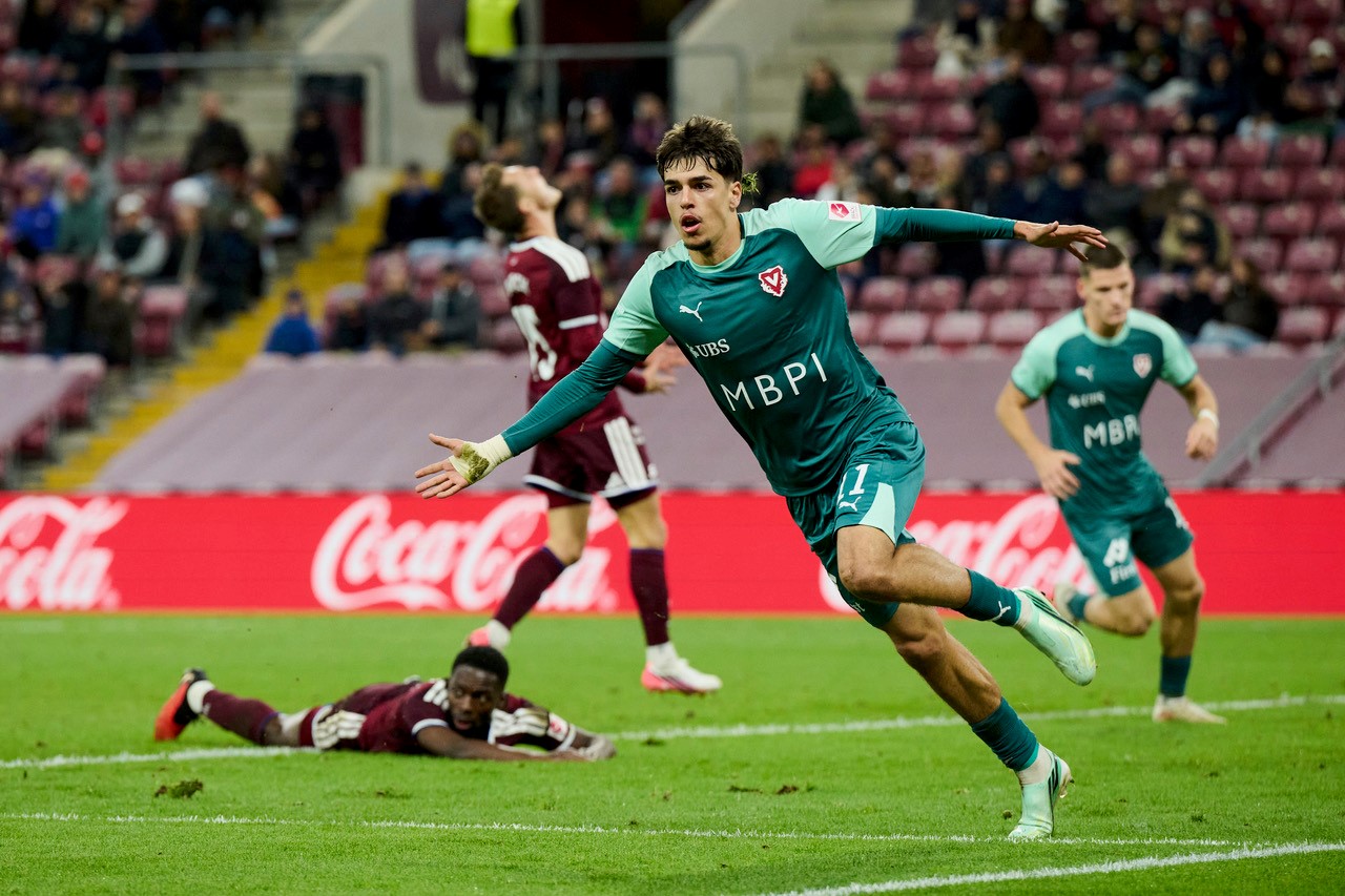 Lufti Dalipi FCV jubelt nach seinem Tor zum 1-1. Foto-M.Z
