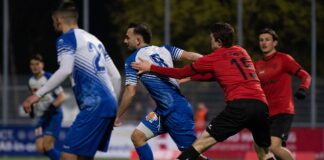 Mittelfeldduell zwischen Wettswil und USV