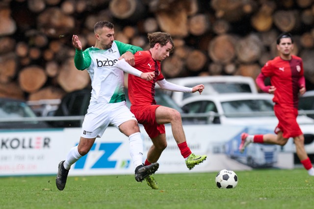 Noah Marxer FC Vaduz gegen Enis Domuzeti FCB am 25.10.2026, 2-1. Michael Zangehllini