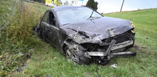 Bei Selbstunfall lebensbedrohlich verletzt